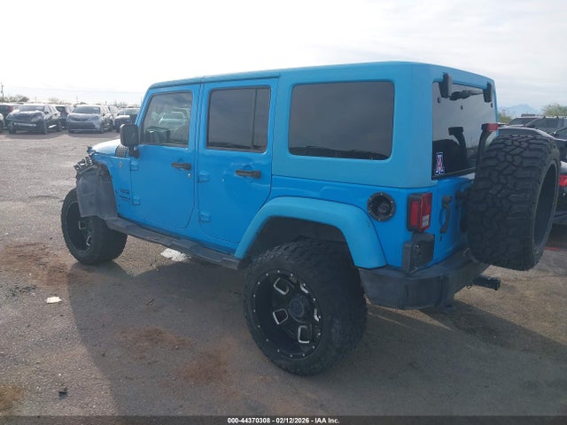 2017 JEEP WRANGLER UNLIMITED 1C4BJWDG9HL612028 Photo 2