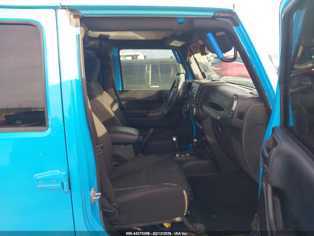 2017 JEEP WRANGLER UNLIMITED 1C4BJWDG9HL612028 Photo 4