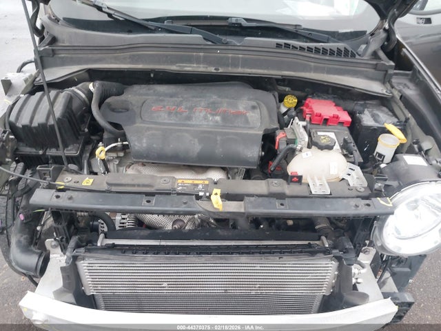 ZACCJBAB4JPJ00391 Jeep Renegade Sport 4x4