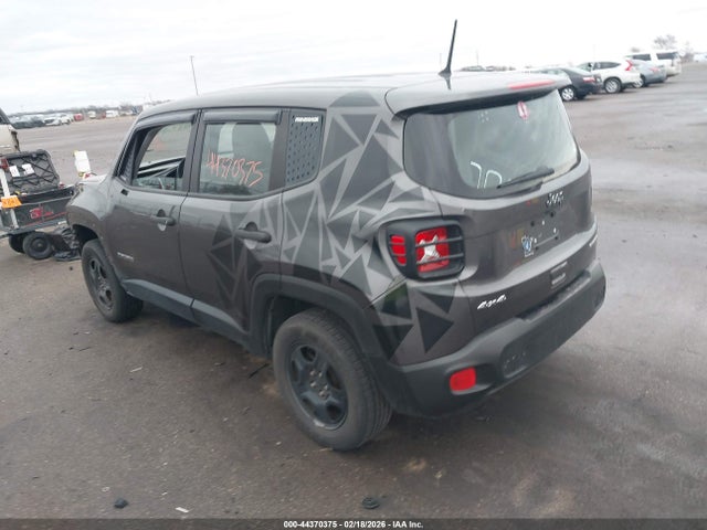 ZACCJBAB4JPJ00391 Jeep Renegade Sport 4x4