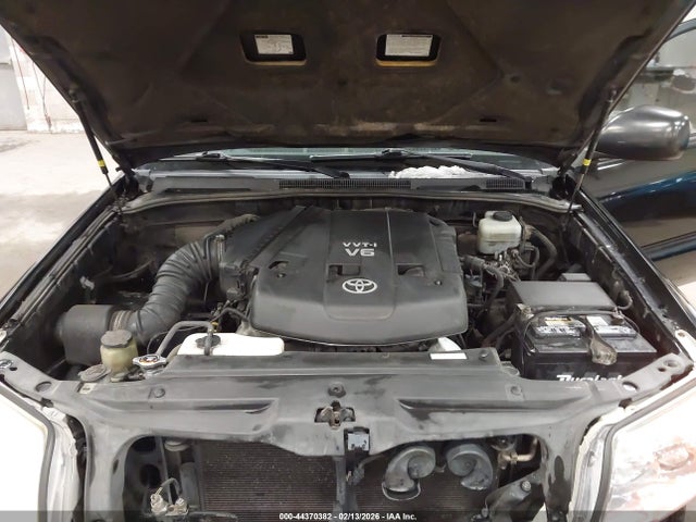 2008 Toyota 4runner Sr5 V6 მანქანა იყიდება აუქციონზე, vin: JTEZU14R58K018046, აუქციონის ნომერი: 44370382