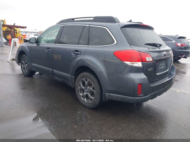 Subaru Outback 2.5i Premium 2014 4S4BRCCCXE3260641 Image 3