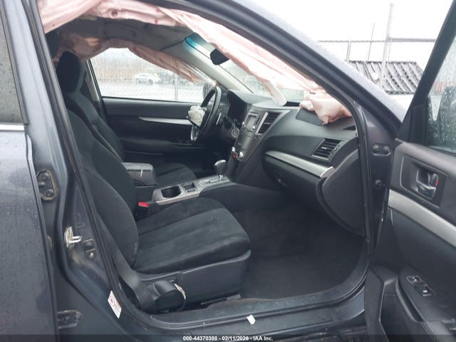Subaru Outback 2.5i Premium 2014 4S4BRCCCXE3260641 Image 5