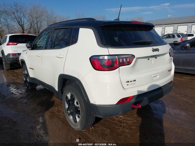 2018 Jeep Compass Trailhawk 4x4 მანქანა იყიდება აუქციონზე, vin: 3C4NJDDB4JT256216, აუქციონის ნომერი: 44370397