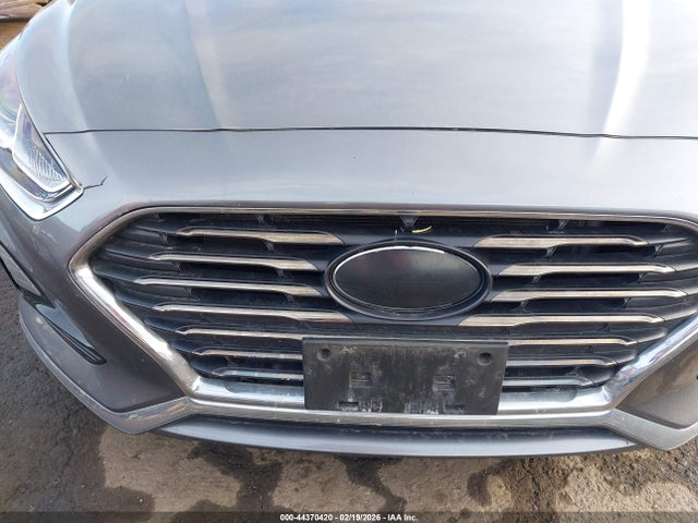 5NPE24AF9JH687722 Hyundai SONATA SE