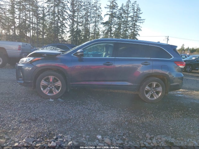 Toyota Highlander Limited 2018 5TDDZRFH2JS843804 Image 14
