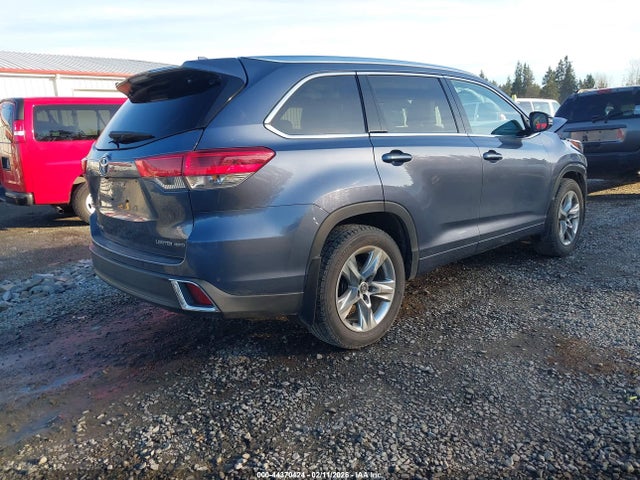 Toyota Highlander Limited 2018 5TDDZRFH2JS843804 Image 4