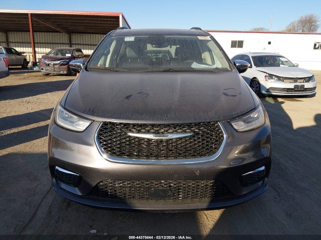 2023 Chrysler Pacifica Limited მანქანა იყიდება აუქციონზე, vin: 2C4RC1GG8PR551641, აუქციონის ნომერი: 44370444