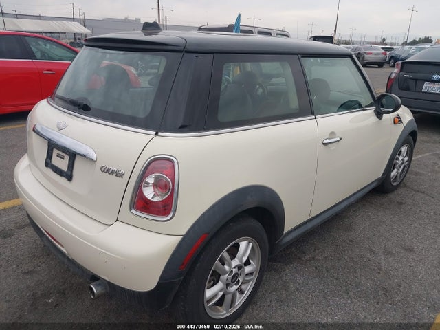 2013 MINI HARDTOP WMWSU3C58DT690619 Photo 3