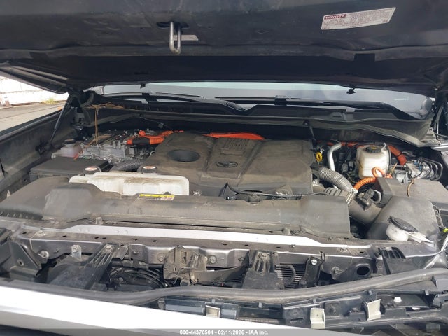 2023 TOYOTA TUNDRA HYBRID 5TFJC5DB0PX016883 Photo 9