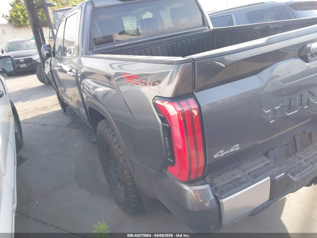 2023 TOYOTA TUNDRA HYBRID 5TFJC5DB0PX016883 Photo 2