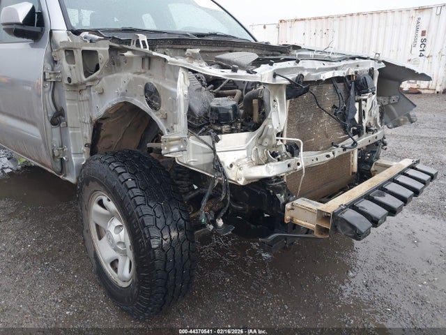 5TFSX5EN3JX062572 Toyota Tacoma Sr