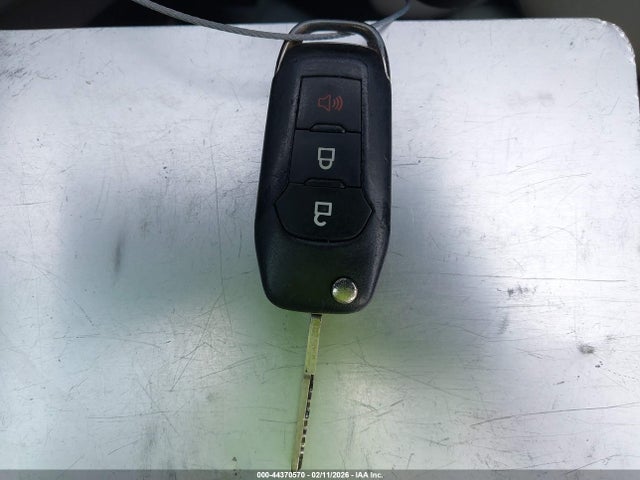 1FTEW1C85GKE95841 Ford F-150 Xl