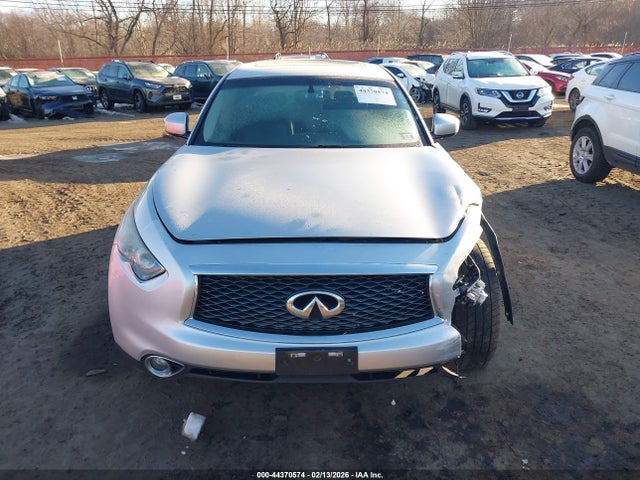 2017 Infiniti Qx70 მანქანა იყიდება აუქციონზე, vin: JN8CS1MW2HM414398, აუქციონის ნომერი: 44370574