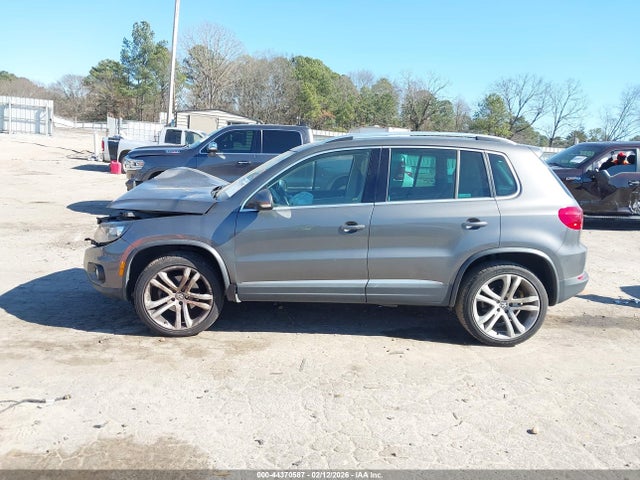 44370587 :رقم المزاد ، WVGAV7AX6CW002682 vin ، 2012 Volkswagen Tiguan S/se/sel مزاد بيع