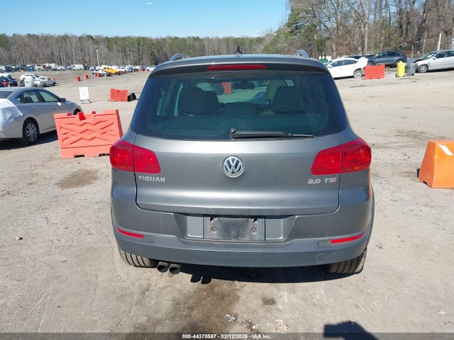 44370587 :رقم المزاد ، WVGAV7AX6CW002682 vin ، 2012 Volkswagen Tiguan S/se/sel مزاد بيع