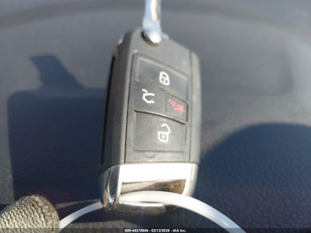 44370606 :رقم المزاد ، 3VW4T7AU4FM037610 vin ، 2015 Volkswagen Golf Gti 2.0t Autobahn 4-door مزاد بيع