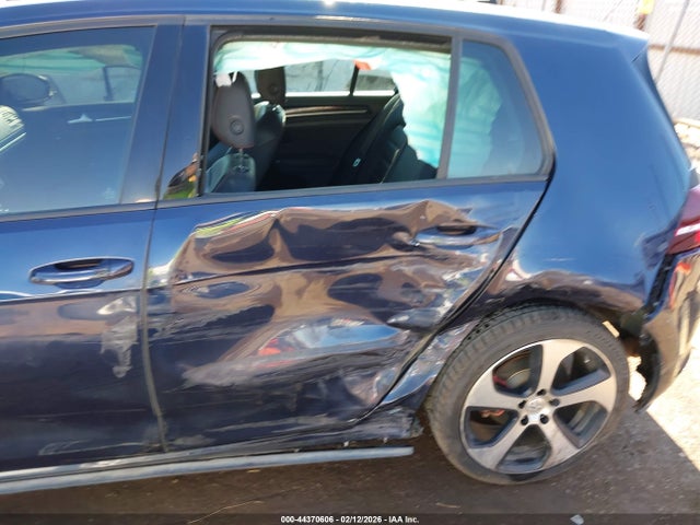 44370606 :رقم المزاد ، 3VW4T7AU4FM037610 vin ، 2015 Volkswagen Golf Gti 2.0t Autobahn 4-door مزاد بيع