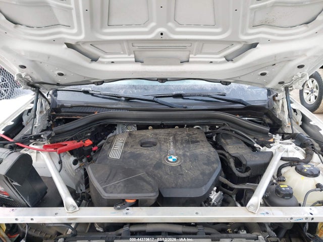 2019 BMW X3 5UXTR9C52KLP93753 Photo 9