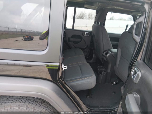 1C4PJXDG9RW370207 Jeep Wrangler 4-door Sport S 4x4