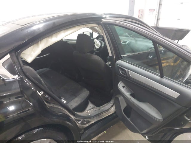 4S3BNBA64F3025645 Subaru Legacy 2.5i