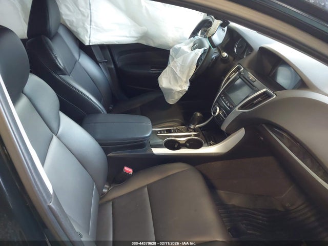 44370628 :رقم المزاد ، 19UUB1F32LA006837 vin ، 2020 Acura Tlx Standard مزاد بيع