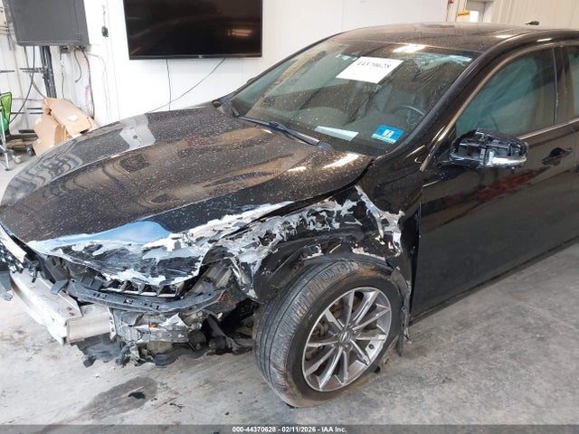 44370628 :رقم المزاد ، 19UUB1F32LA006837 vin ، 2020 Acura Tlx Standard مزاد بيع