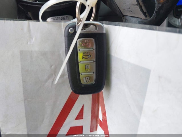 44370637 :رقم المزاد ، KMHDH4AE7DU582474 vin ، 2013 Hyundai Elantra Limited مزاد بيع