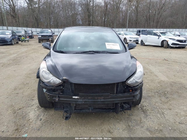 44370637 :رقم المزاد ، KMHDH4AE7DU582474 vin ، 2013 Hyundai Elantra Limited مزاد بيع