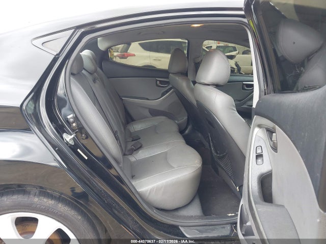 44370637 :رقم المزاد ، KMHDH4AE7DU582474 vin ، 2013 Hyundai Elantra Limited مزاد بيع