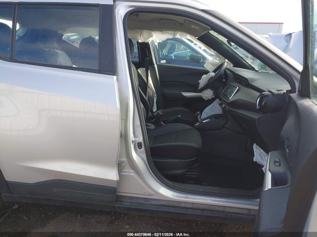 3N1CP5CV6LL521666 Nissan Kicks Sv Xtronic Cvt