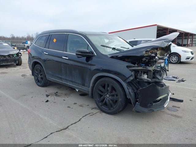 Продаж на аукціоні авто 2017 Honda Pilot Touring, vin: 5FNYF6H91HB010279, номер лоту: 44370647