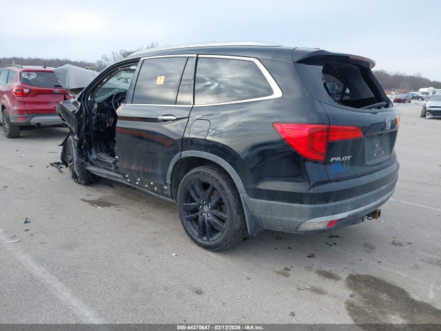 Продаж на аукціоні авто 2017 Honda Pilot Touring, vin: 5FNYF6H91HB010279, номер лоту: 44370647