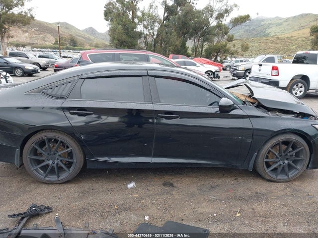 1HGCV1F31JA012614 Honda Accord Sport
