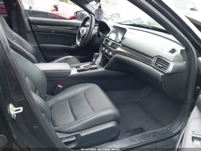 1HGCV1F31JA012614 Honda Accord Sport
