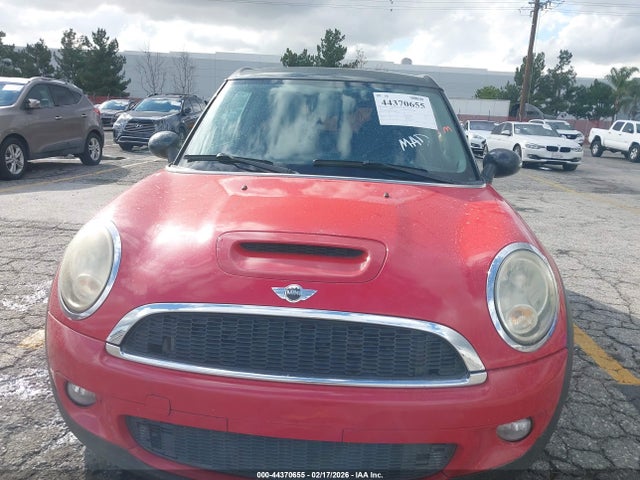 2010 MINI COOPER S CLUBMAN WMWMM3C56ATP94157 Photo 5