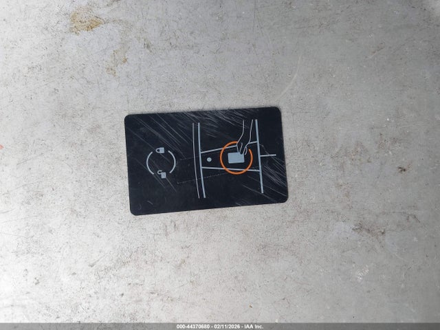 2023 TESLA MODEL Y 7SAYGDEE7PA044891 Photo 10