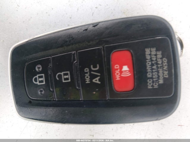 JTDKARFP7H3001946 Toyota Prius Prime Premium