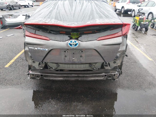 JTDKARFP7H3001946 Toyota Prius Prime Premium