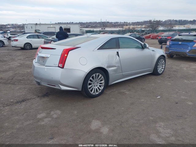 2011 CADILLAC CTS 1G6DL1ED4B0166747 Photo 3
