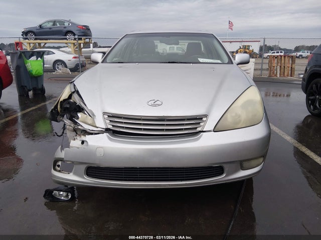 Продажа на аукционе авто 2003 Lexus Es 300, vin: JTHBF30G030136640, номер лота: 44370728