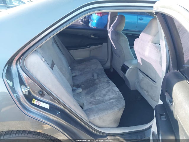 44370735 :رقم المزاد ، 4T1BF1FK0CU036785 vin ، 2012 Toyota Camry Le مزاد بيع