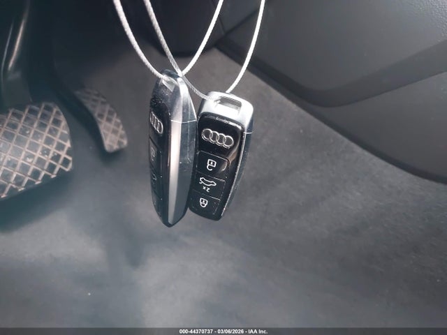 2023 AUDI Q7 WA1LCBF77PD025530 Photo 10