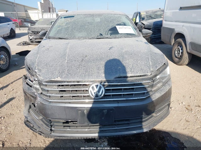 2019 Volkswagen Passat 2.0t Wolfsburg Edition მანქანა იყიდება აუქციონზე, vin: 1VWLA7A34KC008483, აუქციონის ნომერი: 44370754