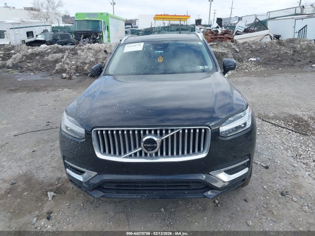 YV4H60CE3R1227020 Volvo Xc90 Recharge Plug-in Hybrid T8 Plus Bright Theme 7-seater