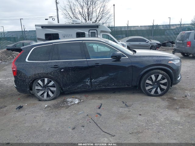 YV4H60CE3R1227020 Volvo Xc90 Recharge Plug-in Hybrid T8 Plus Bright Theme 7-seater