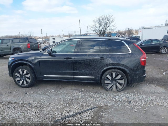 YV4H60CE3R1227020 Volvo Xc90 Recharge Plug-in Hybrid T8 Plus Bright Theme 7-seater