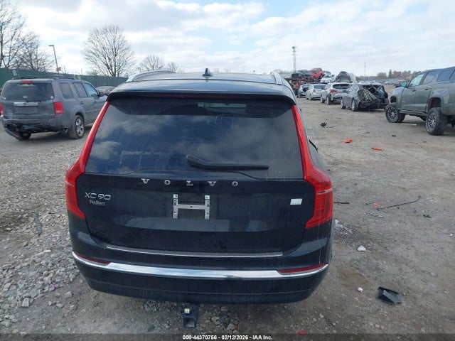 YV4H60CE3R1227020 Volvo Xc90 Recharge Plug-in Hybrid T8 Plus Bright Theme 7-seater