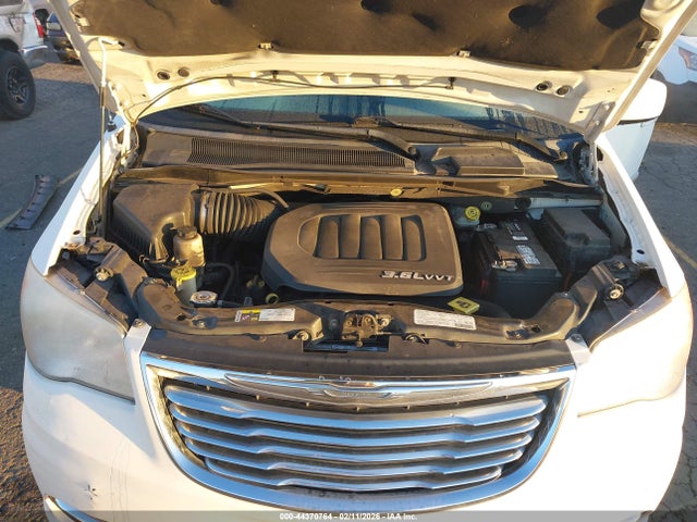 Aukcja sprzedaży 2013 Chrysler Town & Country Touring, vin: 2C4RC1BG7DR656710, numer aukcji: 44370764