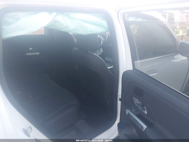 W1N9M0KB3PN073184 Mercedes-Benz Eqb 300 Suv 4matic